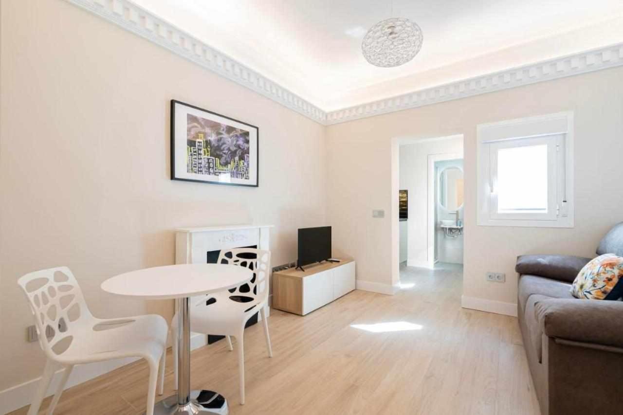 Nuevo Bien Comunicado 1 Dormitorio Madrid Kültér fotó